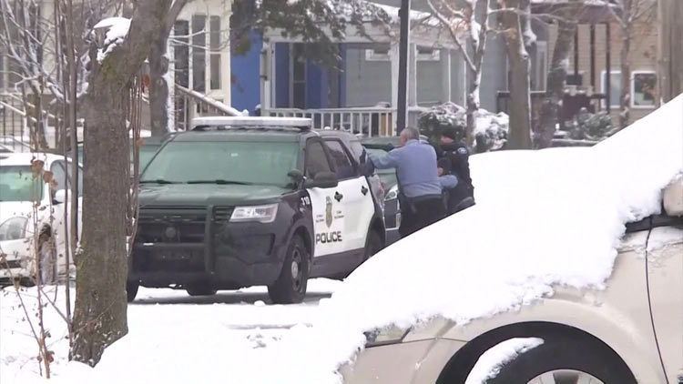 Un hombre mató a dos niños