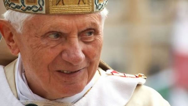 Benedicto XVI Benedicto XVI criticó duramente el matrimonio gay