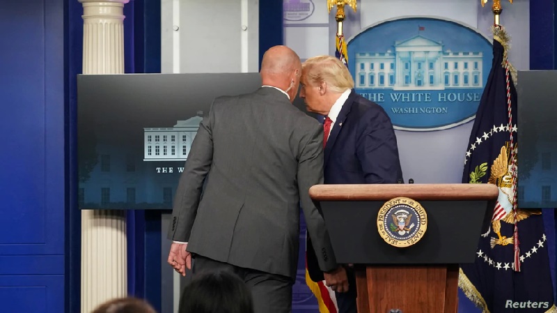 tiroteo en las inmediaciones de la Casa Blanca Trump confirmó que se registró un tiroteo en las inmediaciones de la Casa Blanca