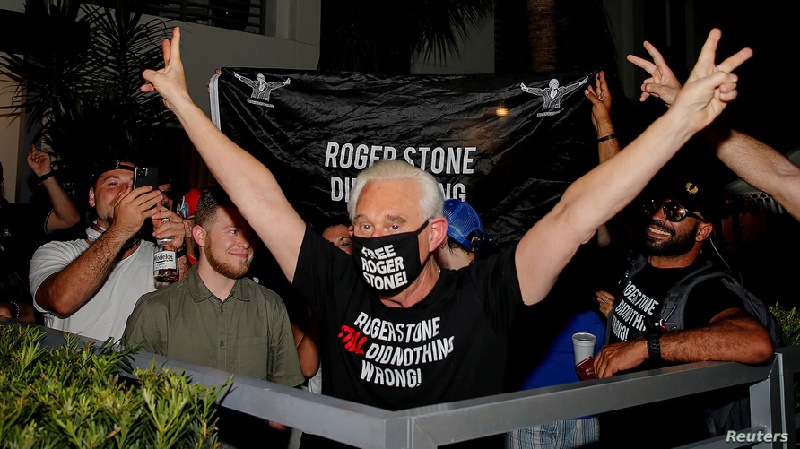 Roger Stone Departamento de Justicia de EE.UU. inicia investigación interna sobre sentencia de Roger Stone
