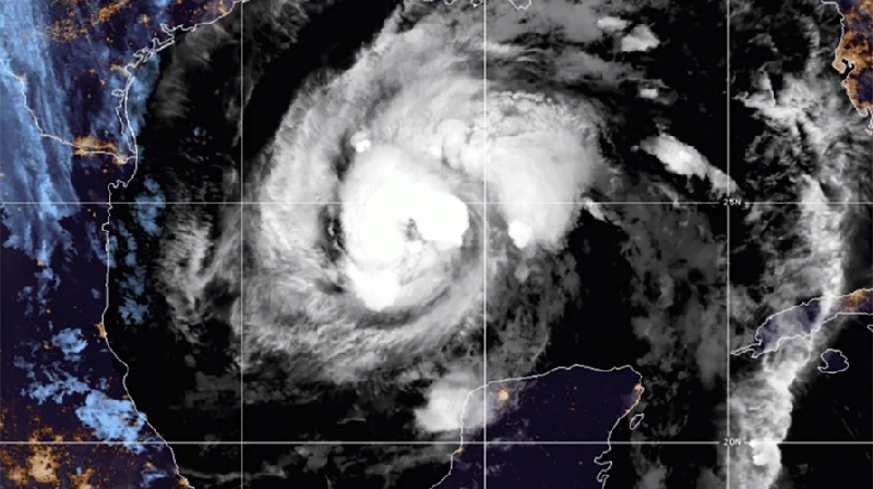 Huracán Zeta Huracán Zeta se dirige a costa del Golfo en Estados Unidos