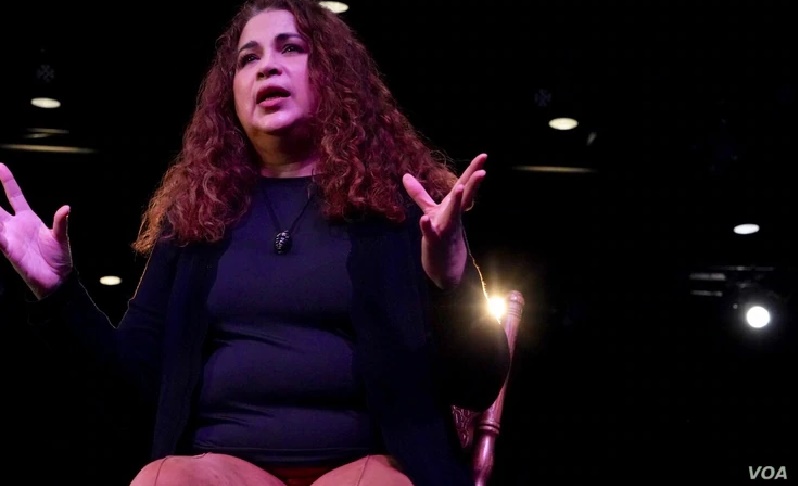 mujeres hispanas votan ¿Por qué las mujeres hispanas votan más que los hombres en las elecciones de EE.UU.?
