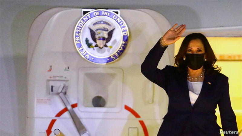 Kamala Harris culmina en México