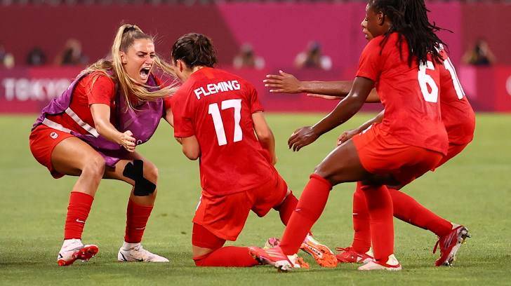 Canadá llega a final olímpica de fútbol femenino, sorprende a EE.UU. final olímpica de fútbol femenino