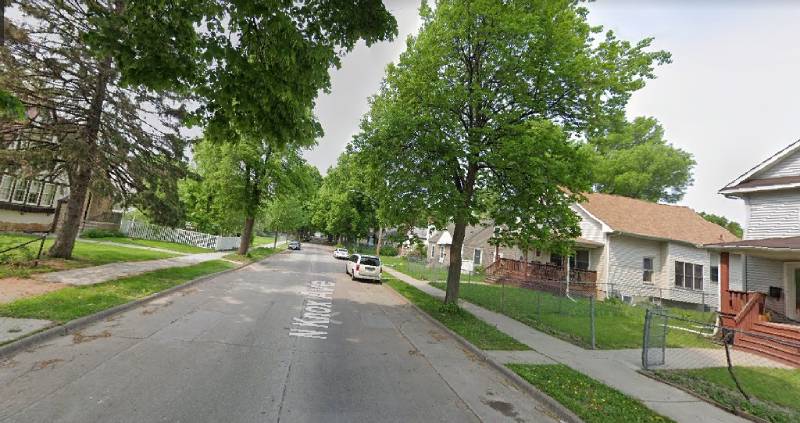 Autoridades hallan a una mujer muerta en un callejón de Minneapolis mujer muerta en un callejón de Minneapolis