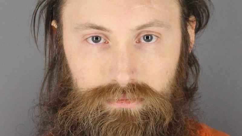 Presentan cargo de asesinato contra un hombre de Minneapolis Anthony Jolson