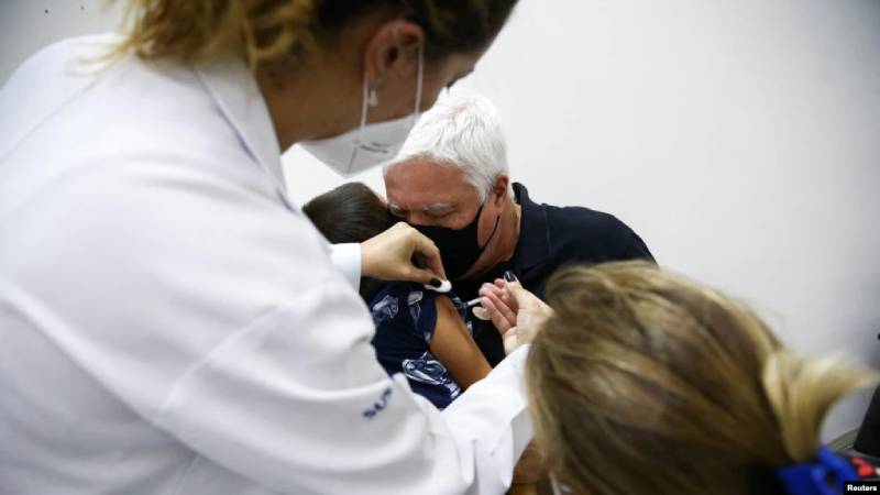 Los casos de coronavirus siguen aumentando en las Américas por la variante ómicron Los casos de coronavirus siguen aumentando en las Américas