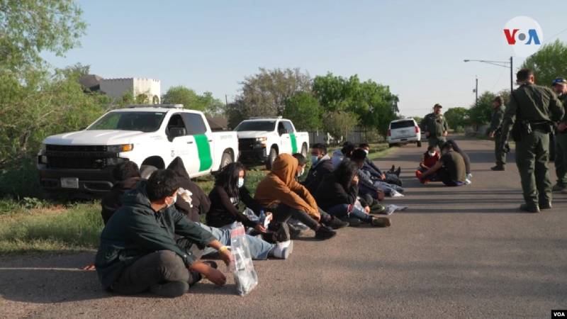 “Más riesgo en todo”: migrantes reaccionan a las nuevas medidas del gobernador de Texas nuevas medidas del gobernador de Texas