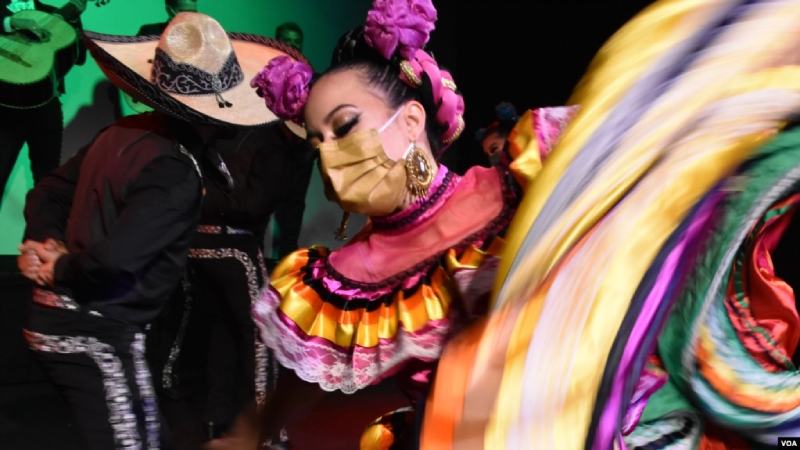 Fiestas patrias de México y Centroamérica y la herencia del folclore en EEUU