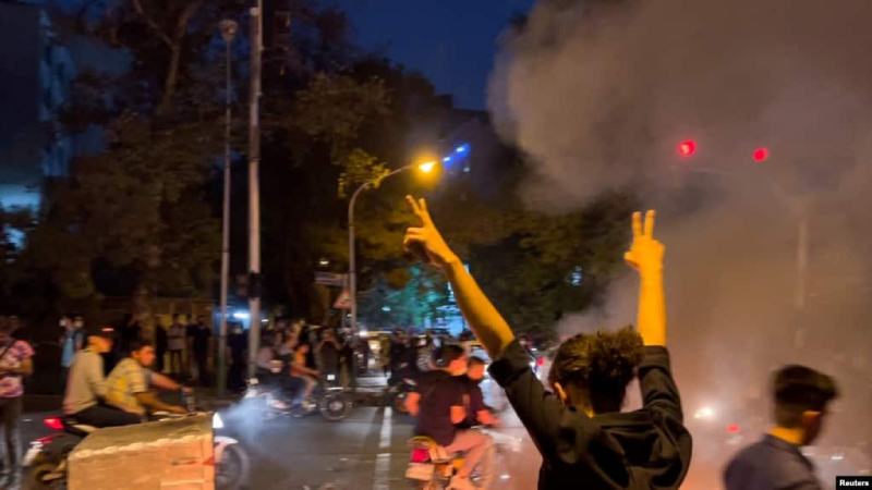 Oficina de derechos humanos de la ONU condena represión en Irán