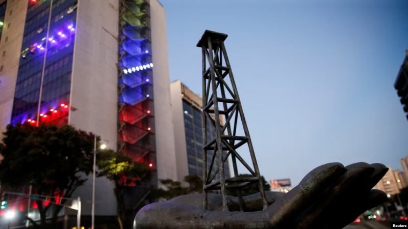 Varios detenidos en medio de investigación por corrupción que lidera "personalmente" Maduro