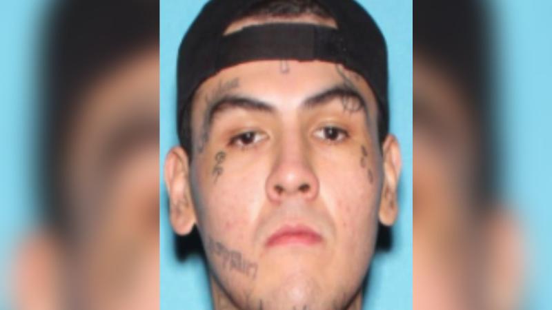 Delincuente de Minnesota sospechoso de arrastrar a un oficial de policía Delincuente de Minnesota sospechoso de arrastrar a un oficial de policía