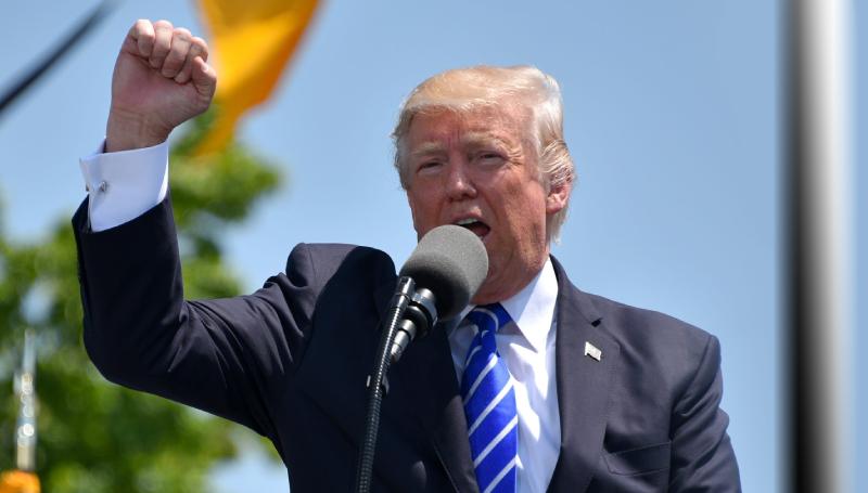 Trump fue absuelto de acusaciones federales antes de asumir el cargo