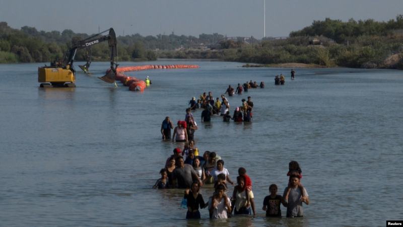 Texas pone en peligro cooperación migratoria entre EEUU y México