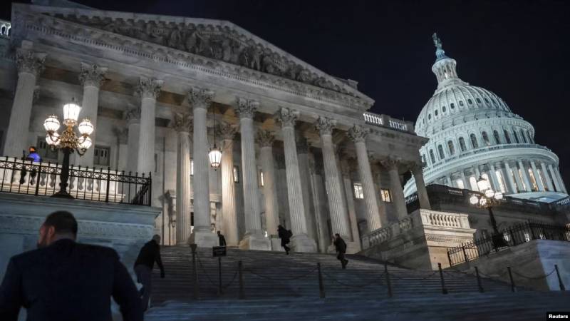 Legislador alerta por amenaza a la seguridad de EEUU, funcionarios piden calma