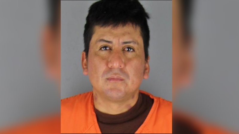 Acusado por la muerte de una mujer frente a una iglesia de Minneapolis Acusado por la muerte de una mujer frente a una iglesia de Minneapolis