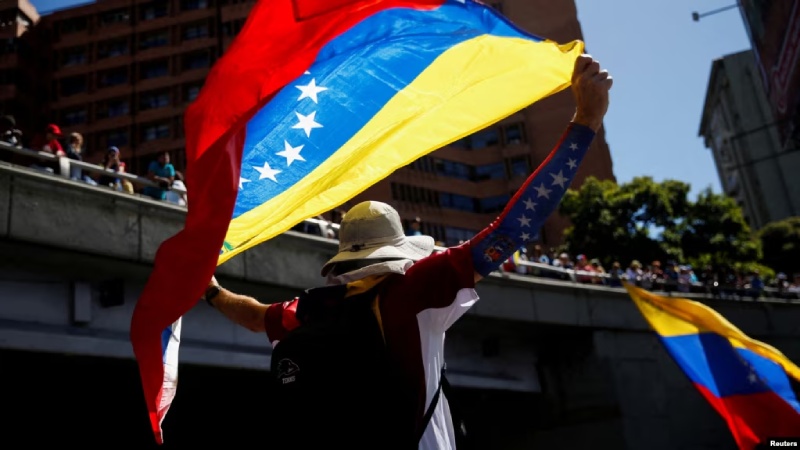 Oposición denuncia golpe de Estado en Venezuela