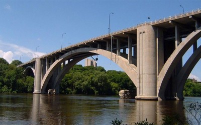 Hallan cuerpo en el río Mississippi