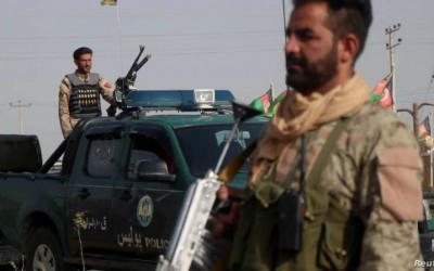 Talibanes avanzan en sur de Afganistán