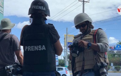 Ortega prohíbe entrada a la prensa