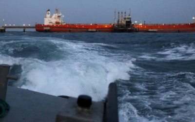 Venezuela alista cargamento de diésel a Cuba