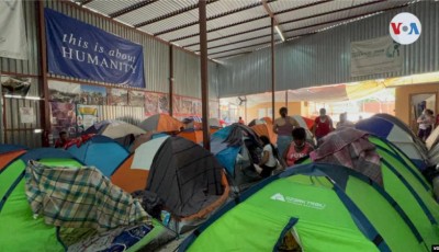 Una carpa por hogar: migrantes crean campamentos improvisados en la frontera de México