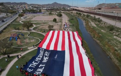 Migrantes venezolanos protestan en frontera México-EEUU
