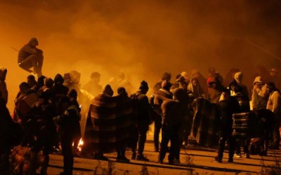 La Casa Blanca resalta efectividad del parole humanitario, expertos expresan escepticismo