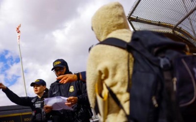 Arrestos en frontera de EEUU