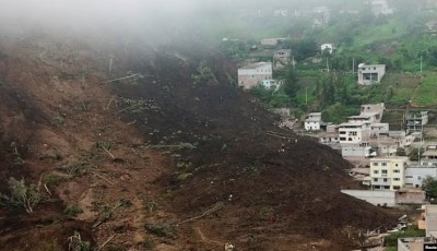 Ecuador revisa número de víctimas por deslave, hay 7 muertos y 46 desaparecidos