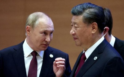 El presidente de China llega a Moscú para reunirse con Putin