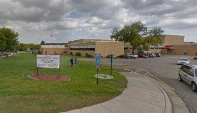 arma cargada en una escuela en Mankato