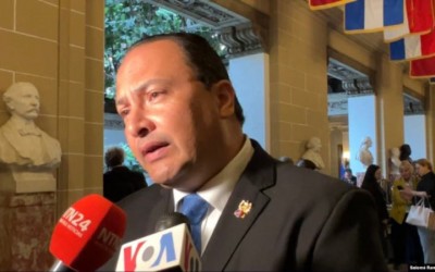 Depende de EEUU reabrir inscripciones a centros de procesamiento: canciller de Guatemala