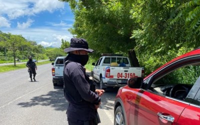colombianos detenidos en El Salvador