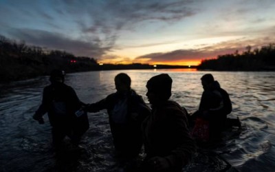México y Caracas acuerdan retornar a venezolanos