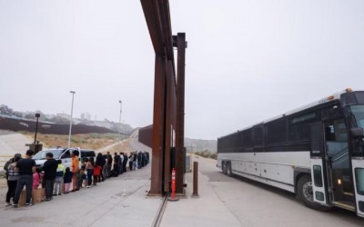 migrantes cubanos y venezolanos devueltos por EEUU