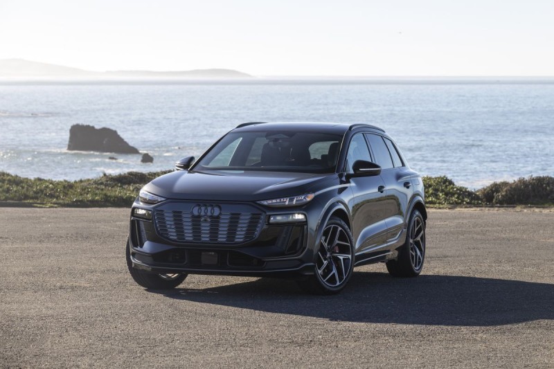 Audi SQ6 E-tron del 2025