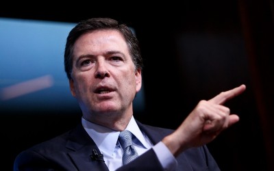Investigación federal a Comey por publicación vinculada a Trump
