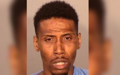 Hombre de St. Paul enfrenta más de una docena de cargos