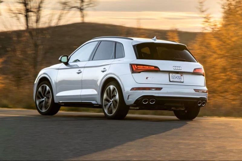 Audi SQ5 Prestige del 2025