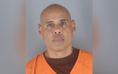 Arrestan en Minneapolis a agente de ICE que disparó contra un hombre