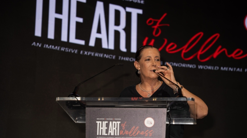 La fundación The Power of the Heels reunió a mujeres, artistas y especialistas en una jornada que combinó música, neurociencia y experiencias de bienestar emocional.